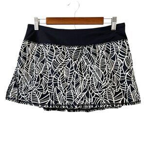 Lululemon Run Pace Setter Skirt/Skort Pretty Palm Black Angel Wing Size 8